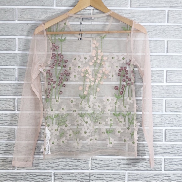 NEW ZARA PALE PINK SHEER TULLE FLORAL APPLIQUÉ TOP - Picture 7 of 10